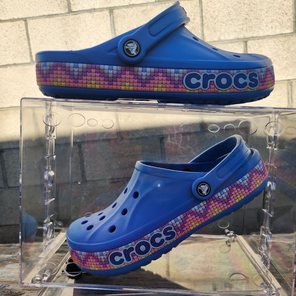 NEW Crocs BAYABAND CHEVRON BAND CLOG Size M 9 - W 11